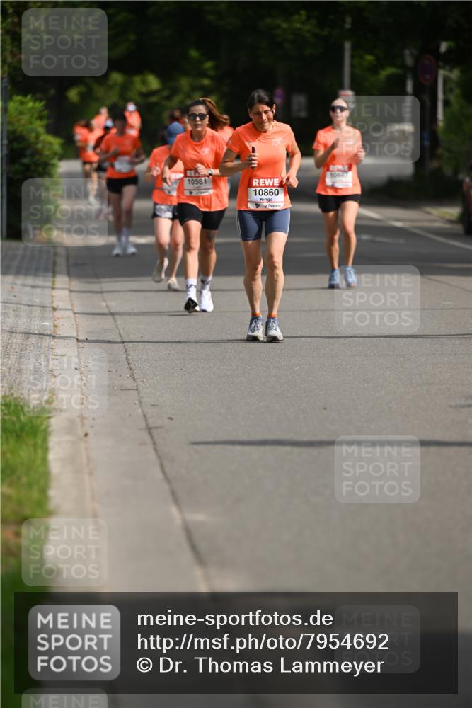 15.06.2025 - REWE Women's Run Dr. Thomas Lammeyer http://msf.ph/oto/7954692 15.06.2025 09:44:33 Laufen 10581, 10860, 1066 meine-sportfotos.de