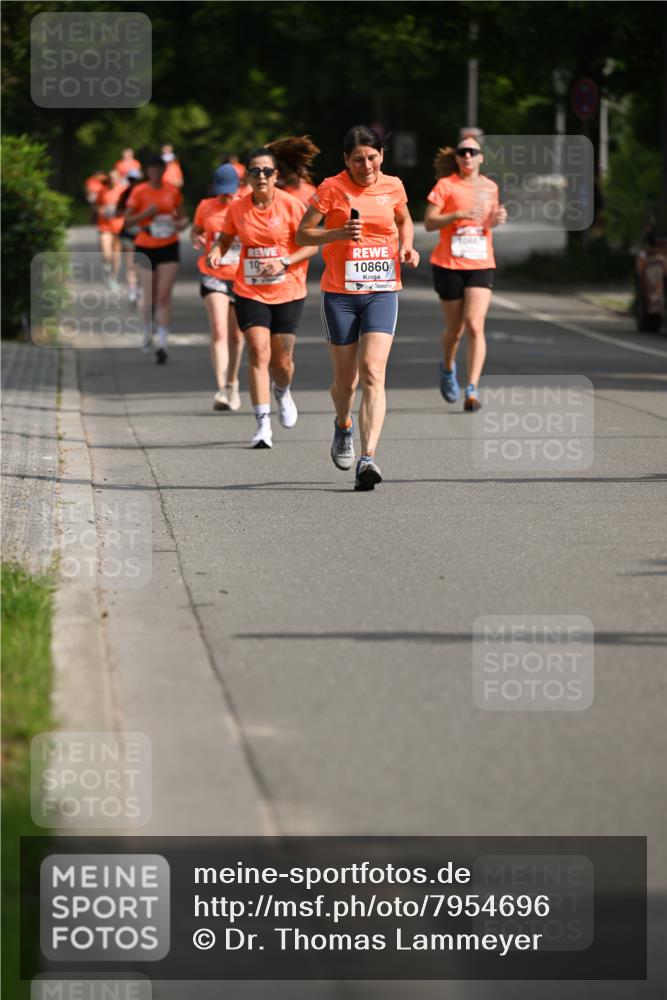 15.06.2025 - REWE Women's Run Dr. Thomas Lammeyer http://msf.ph/oto/7954696 15.06.2025 09:44:33 Laufen 10, 10860, 1066 meine-sportfotos.de