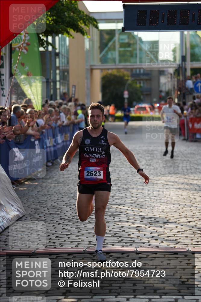 13.06.2025 - Holstenköstenlauf Felixshl http://msf.ph/oto/7954723 13.06.2025 19:44:59 Laufen 2623, 3003, 3082, 3119, 3885 meine-sportfotos.de