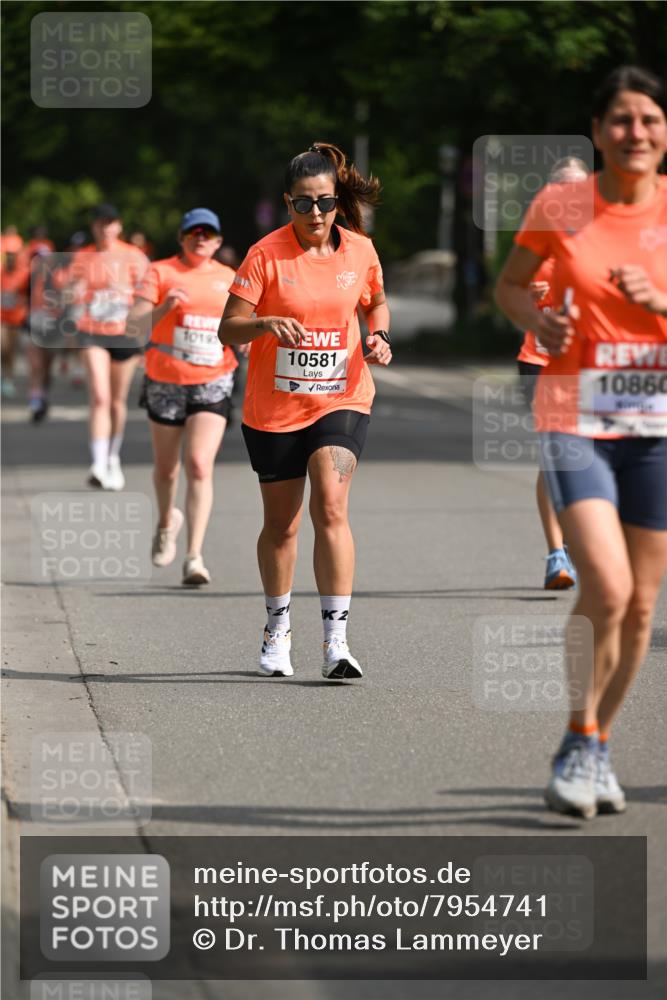15.06.2025 - REWE Women's Run Dr. Thomas Lammeyer http://msf.ph/oto/7954741 15.06.2025 09:44:38 Laufen 10180, 10581 meine-sportfotos.de