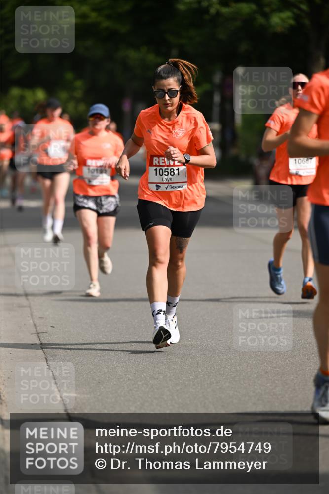 15.06.2025 - REWE Women's Run Dr. Thomas Lammeyer http://msf.ph/oto/7954749 15.06.2025 09:44:38 Laufen 10581, 10667 meine-sportfotos.de