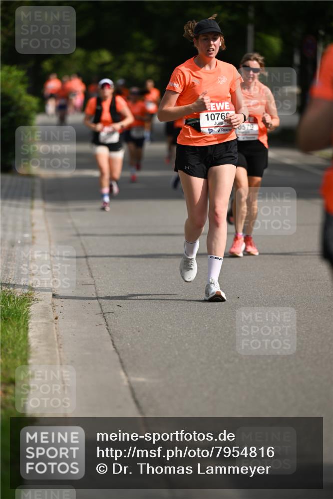 15.06.2025 - REWE Women's Run Dr. Thomas Lammeyer http://msf.ph/oto/7954816 15.06.2025 09:44:43 Laufen 1076 meine-sportfotos.de