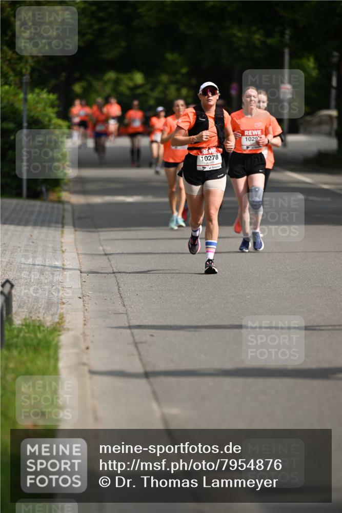 15.06.2025 - REWE Women's Run Dr. Thomas Lammeyer http://msf.ph/oto/7954876 15.06.2025 09:44:46 Laufen 10278, 1029 meine-sportfotos.de