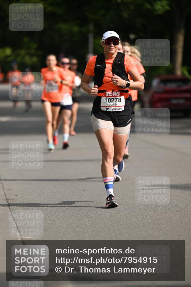 15.06.2025 - REWE Women's Run Dr. Thomas Lammeyer http://msf.ph/oto/7954915 15.06.2025 09:44:50 Laufen 10278 meine-sportfotos.de