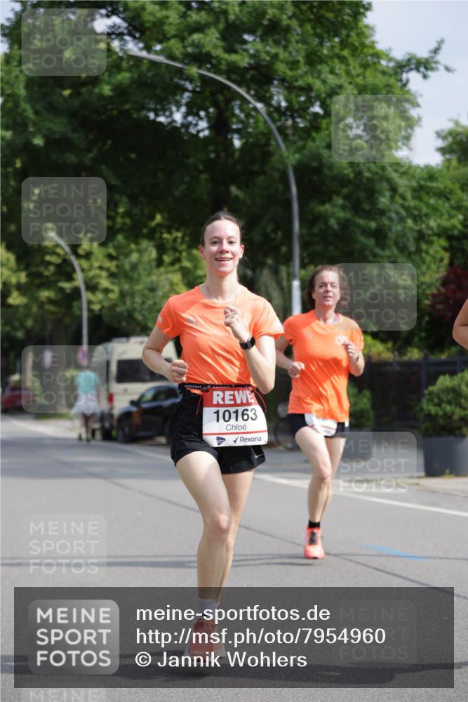 15.06.2025 - REWE Women's Run Jannik Wohlers http://msf.ph/oto/7954960 15.06.2025 08:50:18 Laufen 10163 meine-sportfotos.de