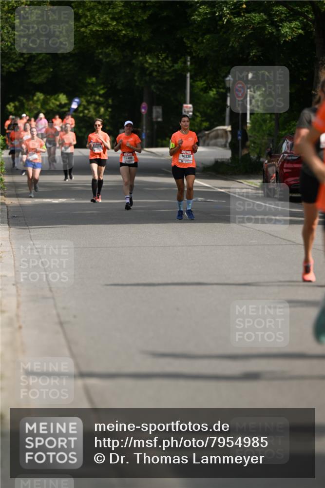 15.06.2025 - REWE Women's Run Dr. Thomas Lammeyer http://msf.ph/oto/7954985 15.06.2025 09:44:56 Laufen 0374, 10486, 10339 meine-sportfotos.de