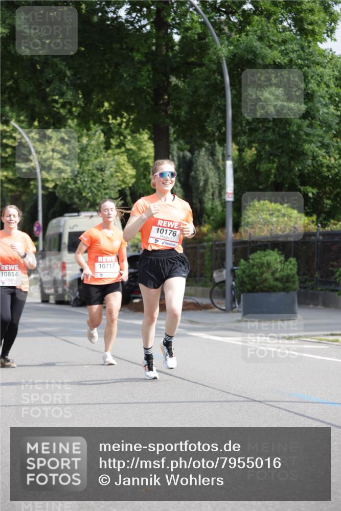 15.06.2025 - REWE Women's Run Jannik Wohlers http://msf.ph/oto/7955016 15.06.2025 08:50:36 Laufen 10717, 10854, 10176 meine-sportfotos.de