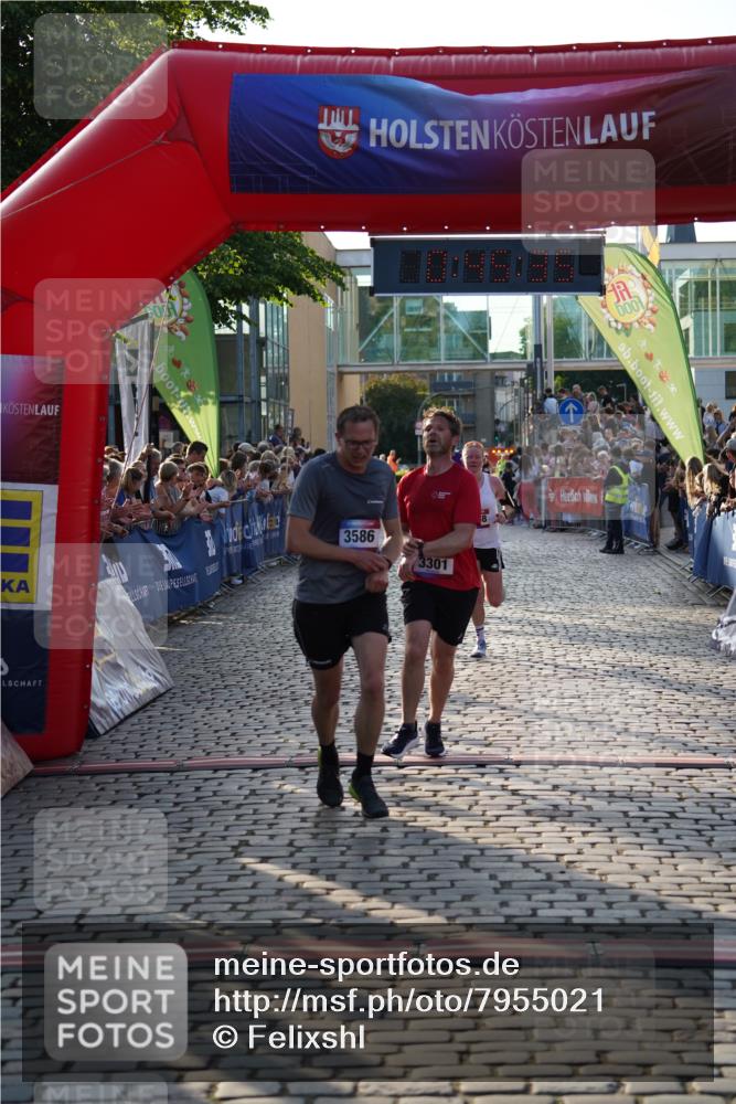 13.06.2025 - Holstenköstenlauf Felixshl http://msf.ph/oto/7955021 13.06.2025 19:45:34 Laufen 2768, 2822, 3301, 3586 meine-sportfotos.de