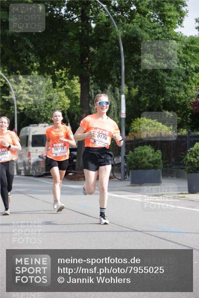 15.06.2025 - REWE Women's Run Jannik Wohlers http://msf.ph/oto/7955025 15.06.2025 08:50:36 Laufen 0854, 10717, 0176 meine-sportfotos.de