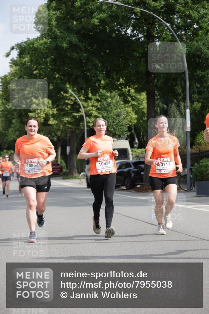 15.06.2025 - REWE Women's Run Jannik Wohlers http://msf.ph/oto/7955038 15.06.2025 08:50:37 Laufen 10853, 10854, 0717 meine-sportfotos.de