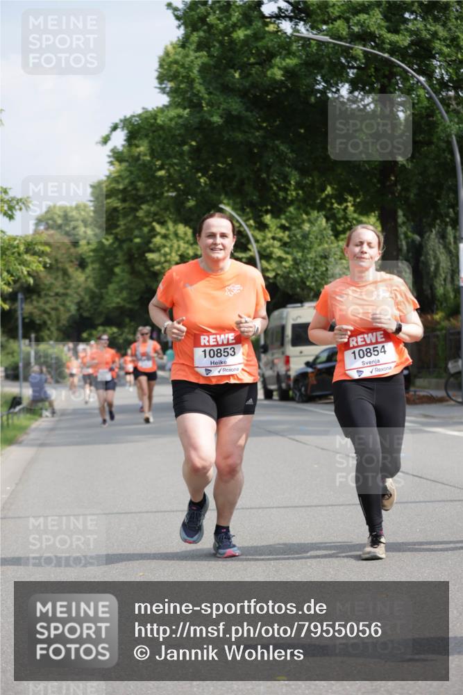 15.06.2025 - REWE Women's Run Jannik Wohlers http://msf.ph/oto/7955056 15.06.2025 08:50:38 Laufen 10853, 10854 meine-sportfotos.de