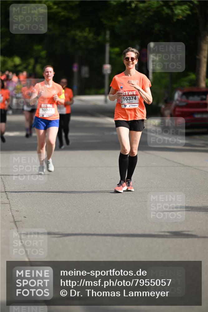 15.06.2025 - REWE Women's Run Dr. Thomas Lammeyer http://msf.ph/oto/7955057 15.06.2025 09:45:07 Laufen 10371, 10374, 4 meine-sportfotos.de
