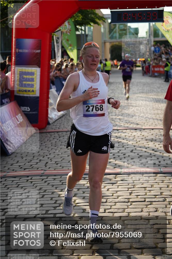 13.06.2025 - Holstenköstenlauf Felixshl http://msf.ph/oto/7955069 13.06.2025 19:45:38 Laufen 2768, 2822, 3301, 3586 meine-sportfotos.de