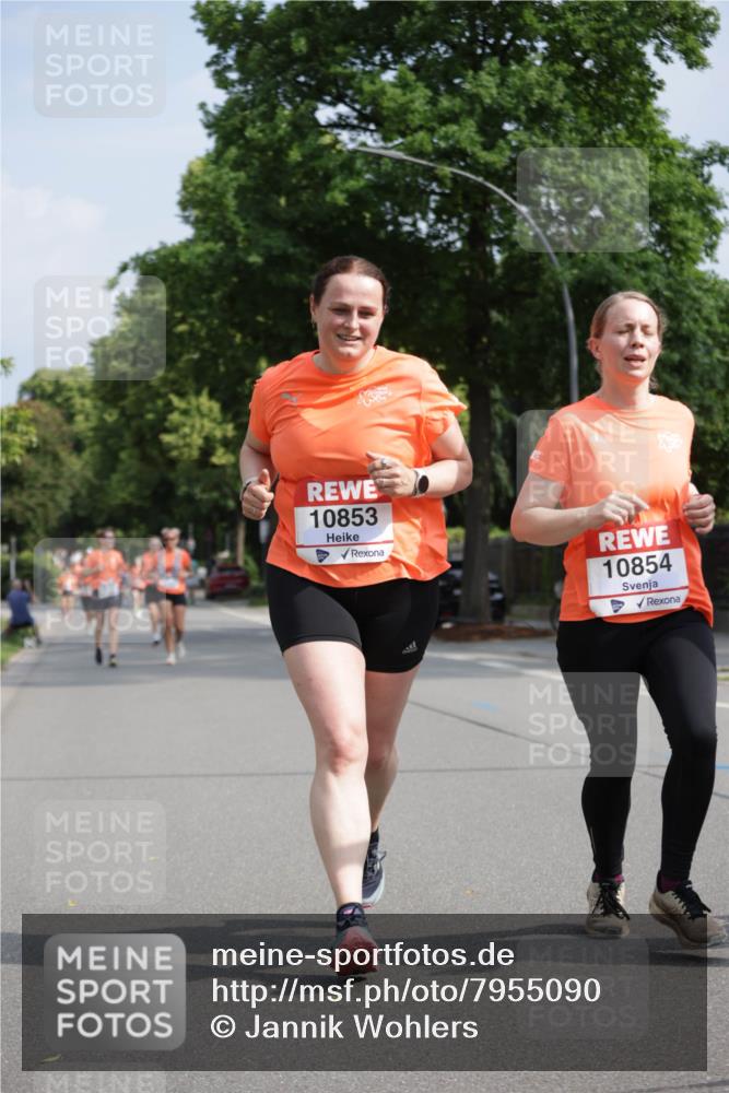 15.06.2025 - REWE Women's Run Jannik Wohlers http://msf.ph/oto/7955090 15.06.2025 08:50:39 Laufen 10853, 10854 meine-sportfotos.de