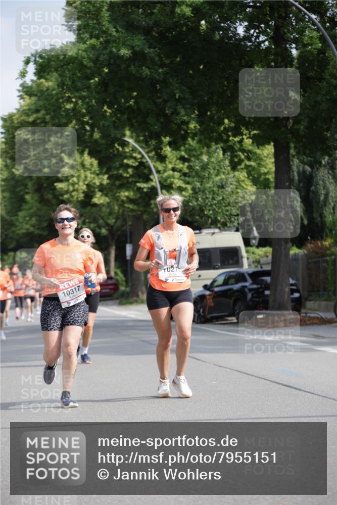 15.06.2025 - REWE Women's Run Jannik Wohlers http://msf.ph/oto/7955151 15.06.2025 08:50:44 Laufen 10317 meine-sportfotos.de