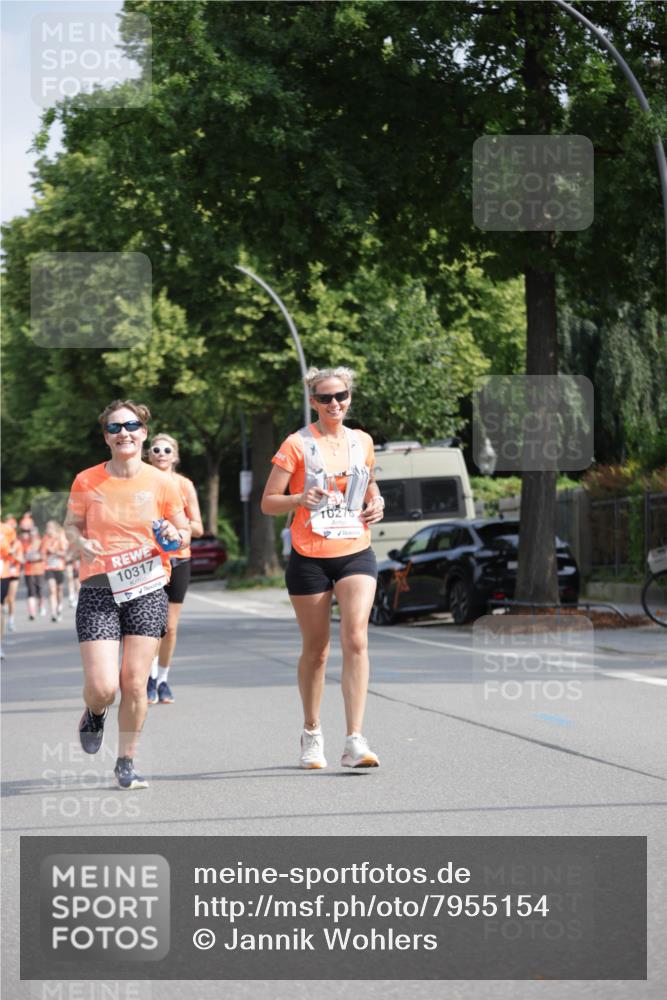 15.06.2025 - REWE Women's Run Jannik Wohlers http://msf.ph/oto/7955154 15.06.2025 08:50:44 Laufen 10317, 1027 meine-sportfotos.de