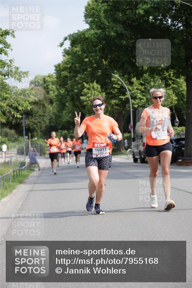 15.06.2025 - REWE Women's Run Jannik Wohlers http://msf.ph/oto/7955168 15.06.2025 08:50:45 Laufen 10317 meine-sportfotos.de