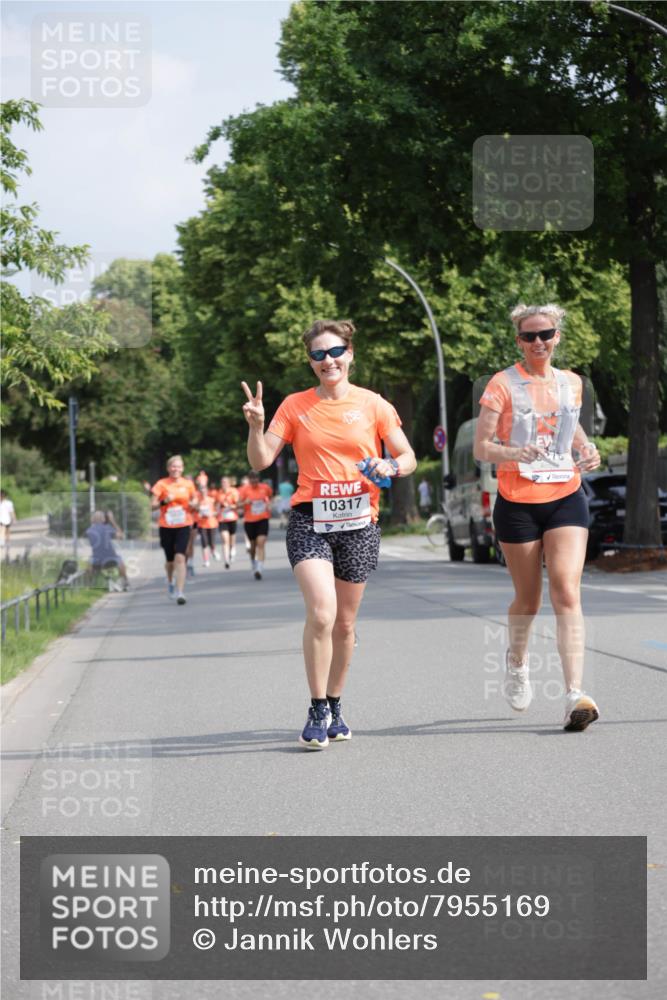 15.06.2025 - REWE Women's Run Jannik Wohlers http://msf.ph/oto/7955169 15.06.2025 08:50:45 Laufen 10317, 276 meine-sportfotos.de
