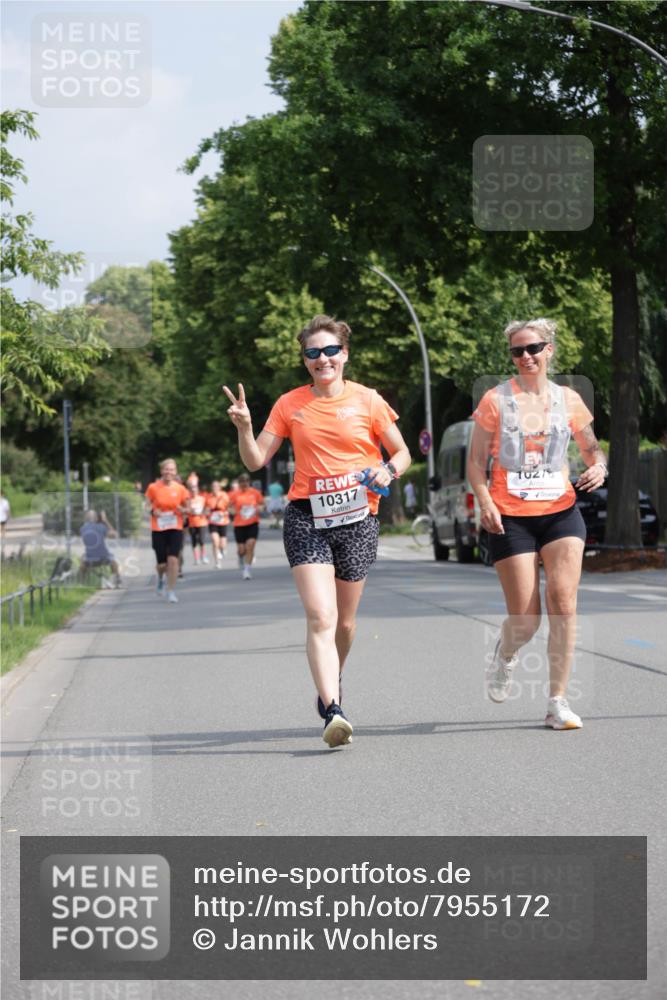 15.06.2025 - REWE Women's Run Jannik Wohlers http://msf.ph/oto/7955172 15.06.2025 08:50:45 Laufen 10317, 102 meine-sportfotos.de