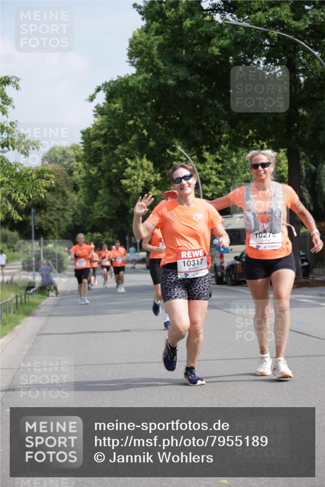 15.06.2025 - REWE Women's Run Jannik Wohlers http://msf.ph/oto/7955189 15.06.2025 08:50:45 Laufen 10317, 10276 meine-sportfotos.de