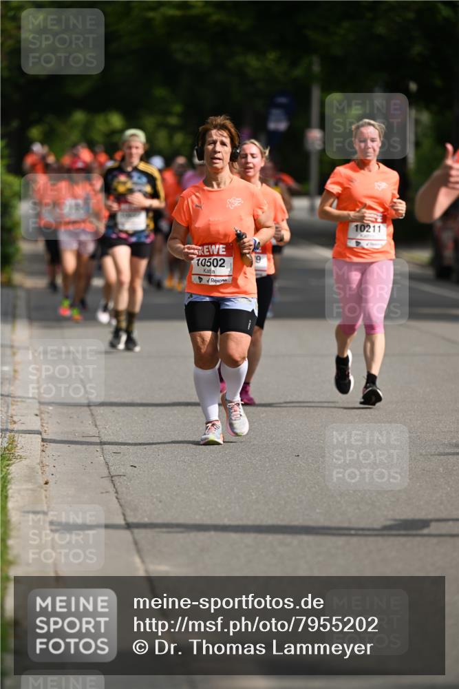 15.06.2025 - REWE Women's Run Dr. Thomas Lammeyer http://msf.ph/oto/7955202 15.06.2025 09:45:20 Laufen 10502, 10211 meine-sportfotos.de