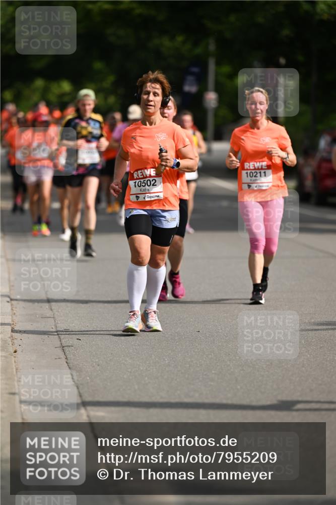 15.06.2025 - REWE Women's Run Dr. Thomas Lammeyer http://msf.ph/oto/7955209 15.06.2025 09:45:20 Laufen 10502, 10211 meine-sportfotos.de