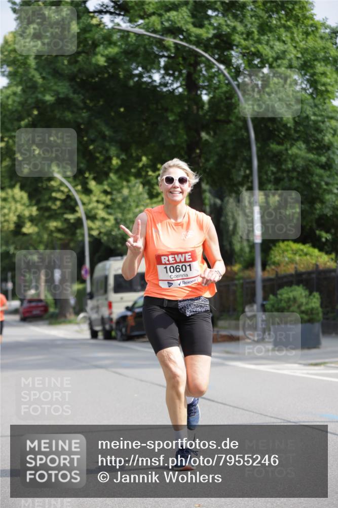 15.06.2025 - REWE Women's Run Jannik Wohlers http://msf.ph/oto/7955246 15.06.2025 08:50:48 Laufen 10601 meine-sportfotos.de
