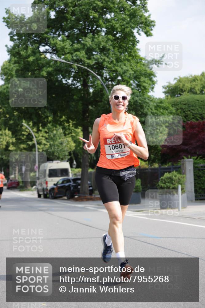 15.06.2025 - REWE Women's Run Jannik Wohlers http://msf.ph/oto/7955268 15.06.2025 08:50:49 Laufen 10601 meine-sportfotos.de