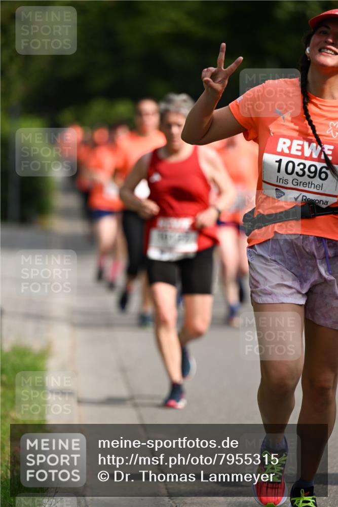 15.06.2025 - REWE Women's Run Dr. Thomas Lammeyer http://msf.ph/oto/7955315 15.06.2025 09:45:30 Laufen 10396 meine-sportfotos.de