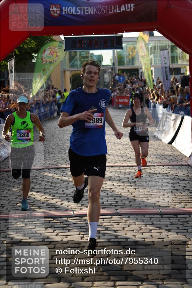 13.06.2025 - Holstenköstenlauf Felixshl http://msf.ph/oto/7955340 13.06.2025 19:45:56 Laufen 2989, 3227, 3280, 3771 meine-sportfotos.de