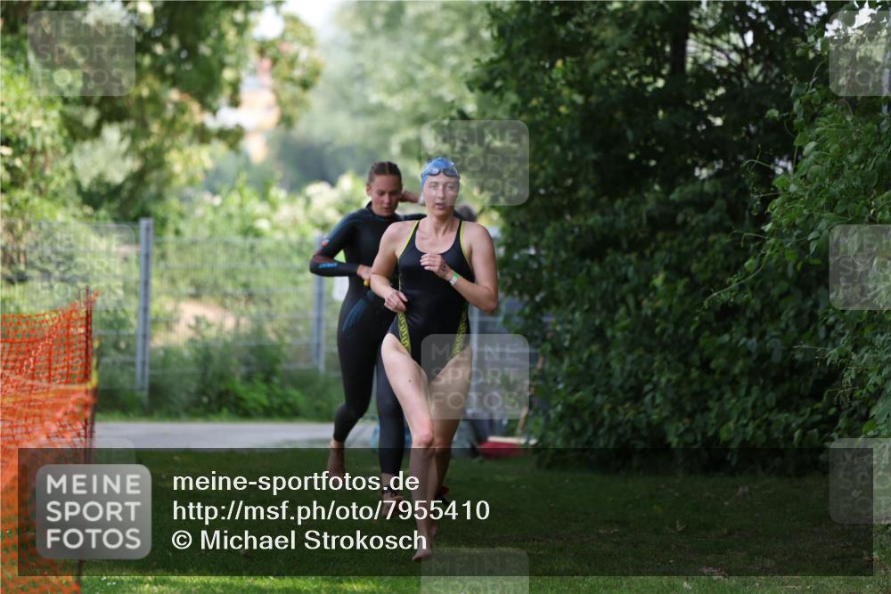 15.06.2025 - 7 Türme Triathlon Michael Strokosch http://msf.ph/oto/7955410 15.06.2025 12:32:55 Schwimmen 447, 472, 486, 529, 650, 660 meine-sportfotos.de