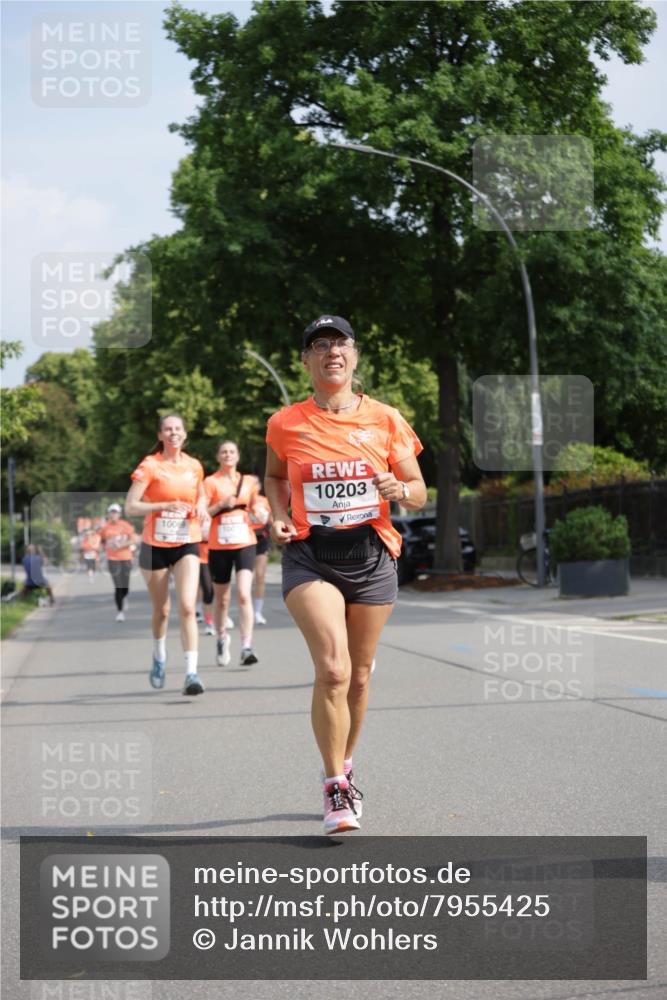 15.06.2025 - REWE Women's Run Jannik Wohlers http://msf.ph/oto/7955425 15.06.2025 08:50:56 Laufen 10069, 100, 10203 meine-sportfotos.de