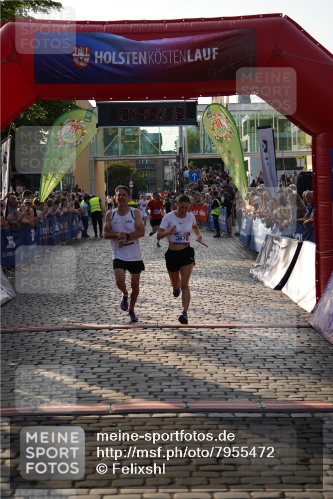 13.06.2025 - Holstenköstenlauf Felixshl http://msf.ph/oto/7955472 13.06.2025 19:46:05 Laufen 2054, 2265, 3670, 3879 meine-sportfotos.de