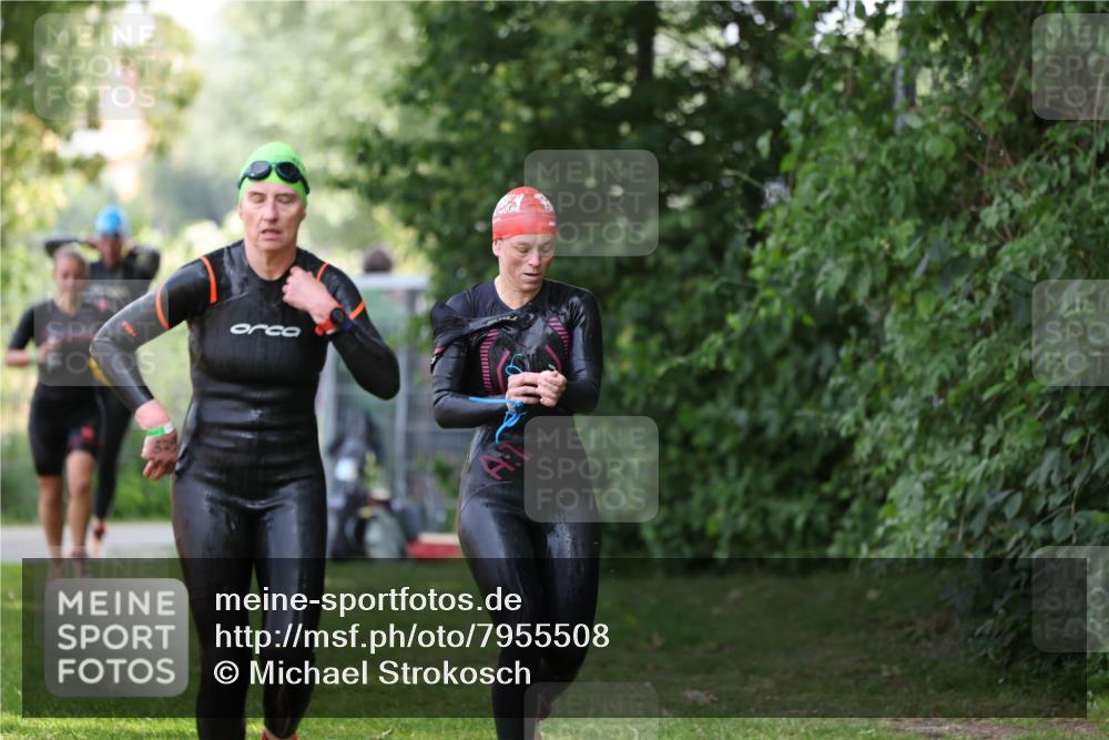 15.06.2025 - 7 Türme Triathlon Michael Strokosch http://msf.ph/oto/7955508 15.06.2025 12:33:08 Schwimmen 381, 382, 401, 428, 486, 529, 601, 650 meine-sportfotos.de