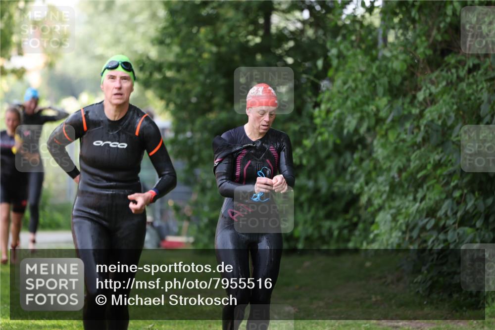 15.06.2025 - 7 Türme Triathlon Michael Strokosch http://msf.ph/oto/7955516 15.06.2025 12:33:08 Schwimmen 381, 382, 401, 428, 486, 529, 601, 650 meine-sportfotos.de