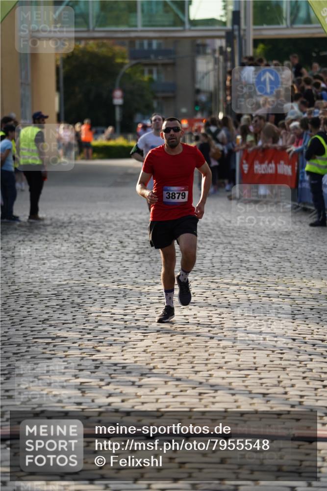 13.06.2025 - Holstenköstenlauf Felixshl http://msf.ph/oto/7955548 13.06.2025 19:46:08 Laufen 2054, 2265, 3670, 3879 meine-sportfotos.de