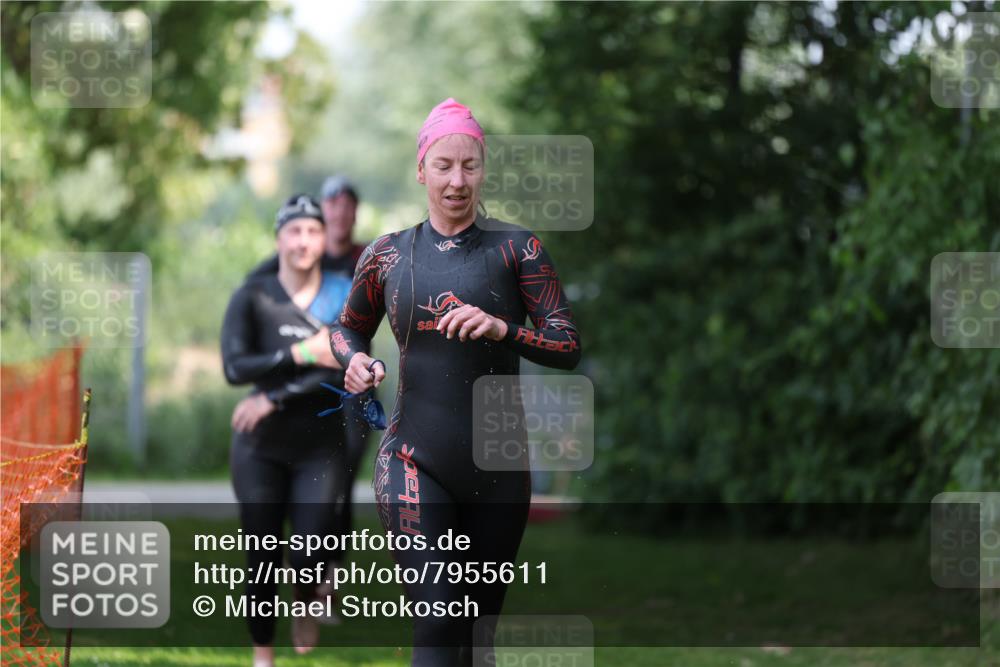15.06.2025 - 7 Türme Triathlon Michael Strokosch http://msf.ph/oto/7955611 15.06.2025 12:33:23 Schwimmen 381, 382, 391, 401, 428, 433, 601, 650 meine-sportfotos.de
