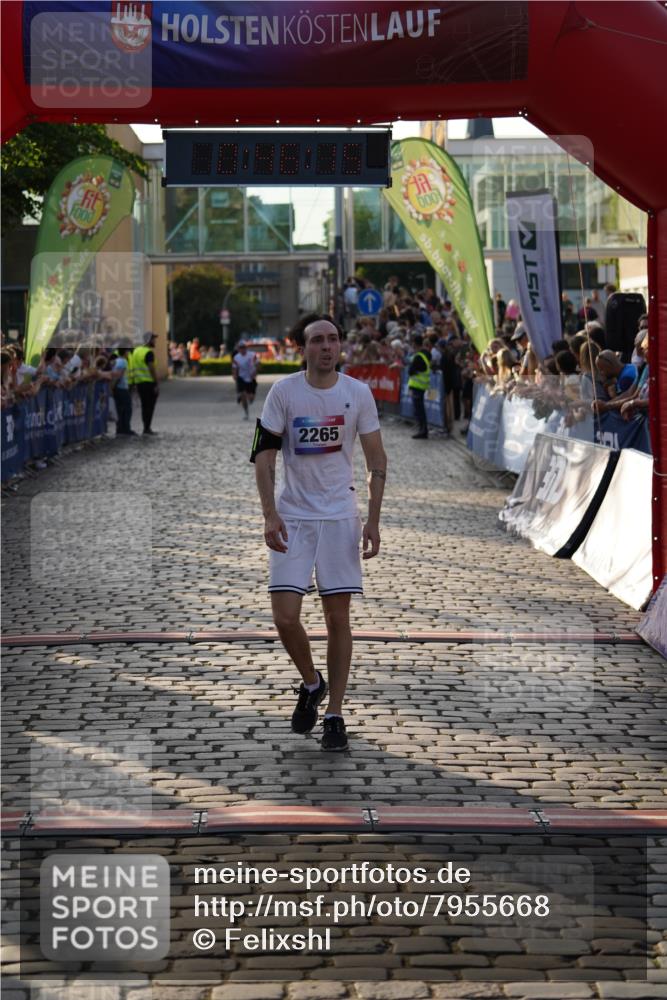 13.06.2025 - Holstenköstenlauf Felixshl http://msf.ph/oto/7955668 13.06.2025 19:46:14 Laufen 2265, 3738, 3879 meine-sportfotos.de