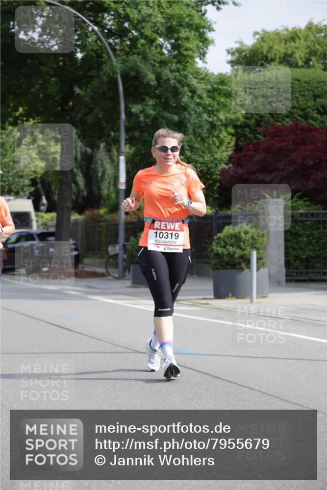 15.06.2025 - REWE Women's Run Jannik Wohlers http://msf.ph/oto/7955679 15.06.2025 08:51:15 Laufen 10319 meine-sportfotos.de