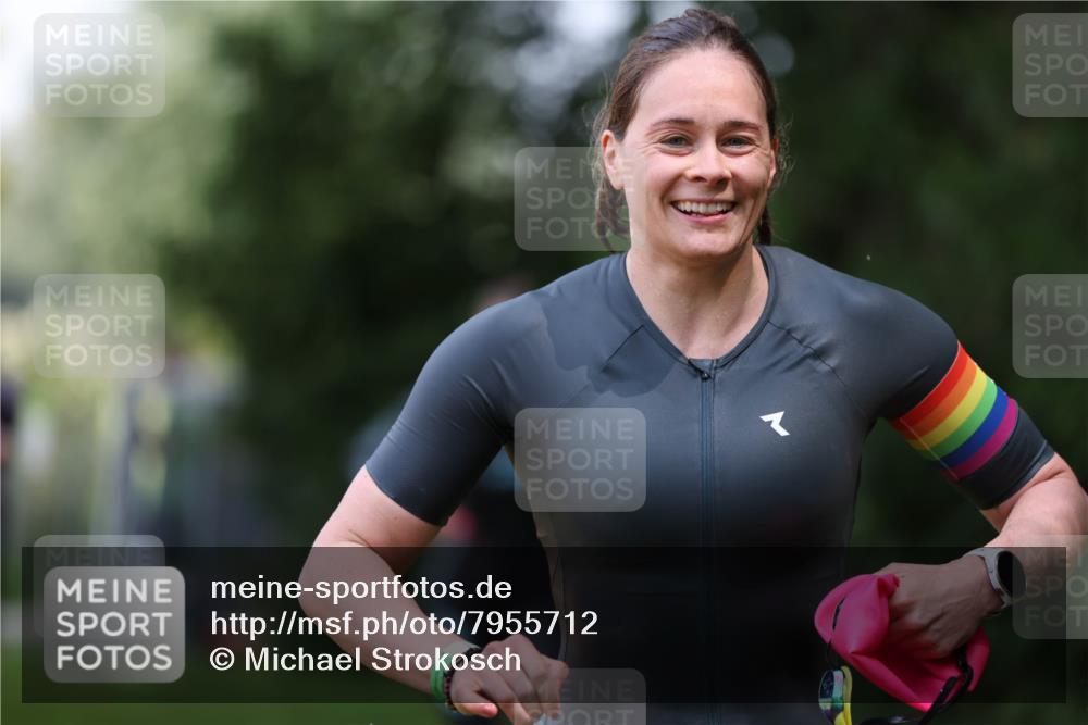 15.06.2025 - 7 Türme Triathlon Michael Strokosch http://msf.ph/oto/7955712 15.06.2025 12:33:39 Schwimmen 391, 415, 433, 667, 675 meine-sportfotos.de