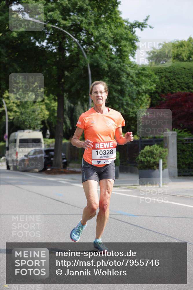 15.06.2025 - REWE Women's Run Jannik Wohlers http://msf.ph/oto/7955746 15.06.2025 08:51:18 Laufen 10328 meine-sportfotos.de
