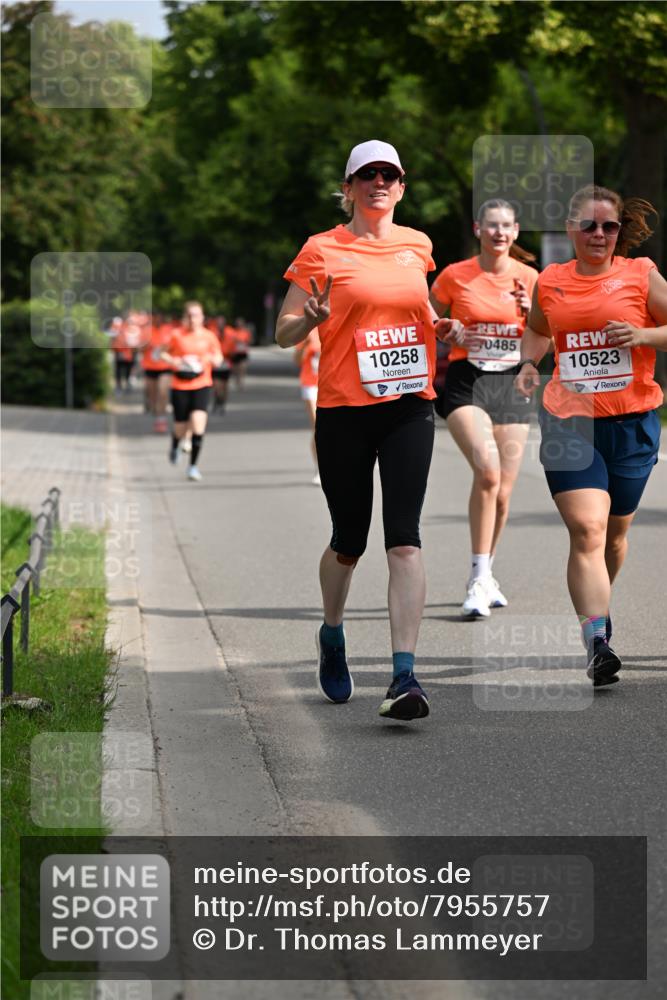 15.06.2025 - REWE Women's Run Dr. Thomas Lammeyer http://msf.ph/oto/7955757 15.06.2025 09:45:55 Laufen 10258, 0485, 10523 meine-sportfotos.de