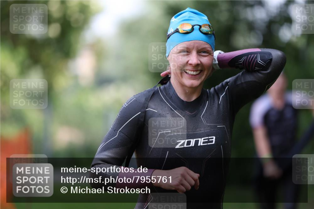 15.06.2025 - 7 Türme Triathlon Michael Strokosch http://msf.ph/oto/7955761 15.06.2025 12:33:43 Schwimmen 391, 415, 433, 603, 667, 675 meine-sportfotos.de