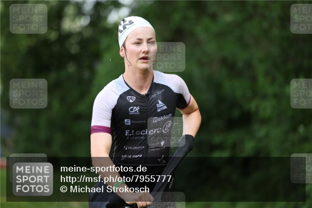 15.06.2025 - 7 Türme Triathlon Michael Strokosch http://msf.ph/oto/7955777 15.06.2025 12:33:45 Schwimmen 391, 415, 433, 603, 667, 675 meine-sportfotos.de