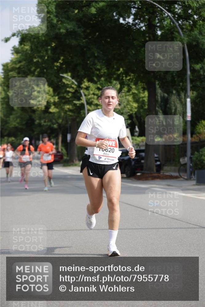 15.06.2025 - REWE Women's Run Jannik Wohlers http://msf.ph/oto/7955778 15.06.2025 08:51:20 Laufen 620 meine-sportfotos.de