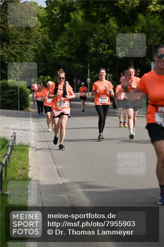 15.06.2025 - REWE Women's Run Dr. Thomas Lammeyer http://msf.ph/oto/7955903 15.06.2025 09:46:09 Laufen 10778, 10400 meine-sportfotos.de