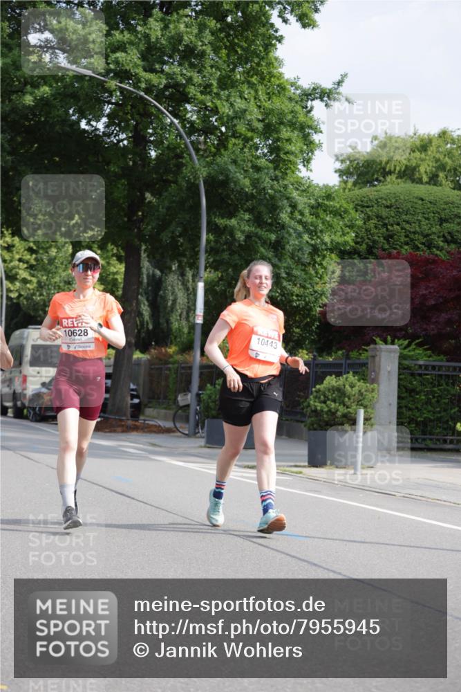 15.06.2025 - REWE Women's Run Jannik Wohlers http://msf.ph/oto/7955945 15.06.2025 08:51:29 Laufen 10628, 10443 meine-sportfotos.de
