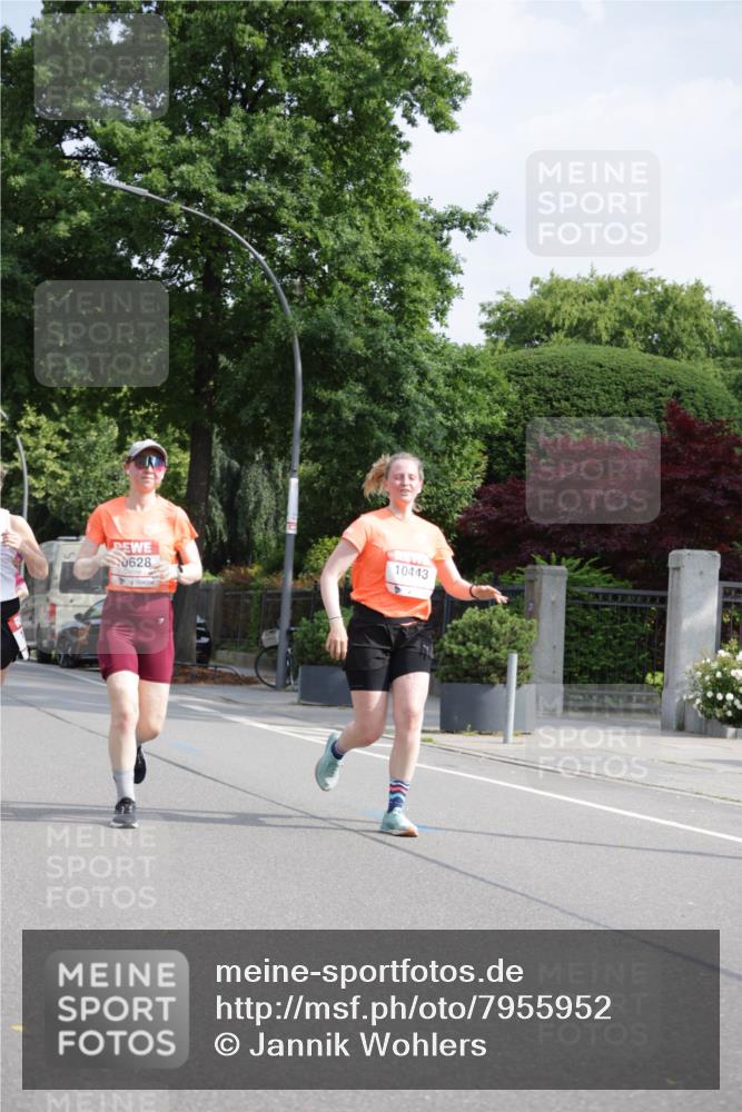 15.06.2025 - REWE Women's Run Jannik Wohlers http://msf.ph/oto/7955952 15.06.2025 08:51:29 Laufen 0628, 10443 meine-sportfotos.de