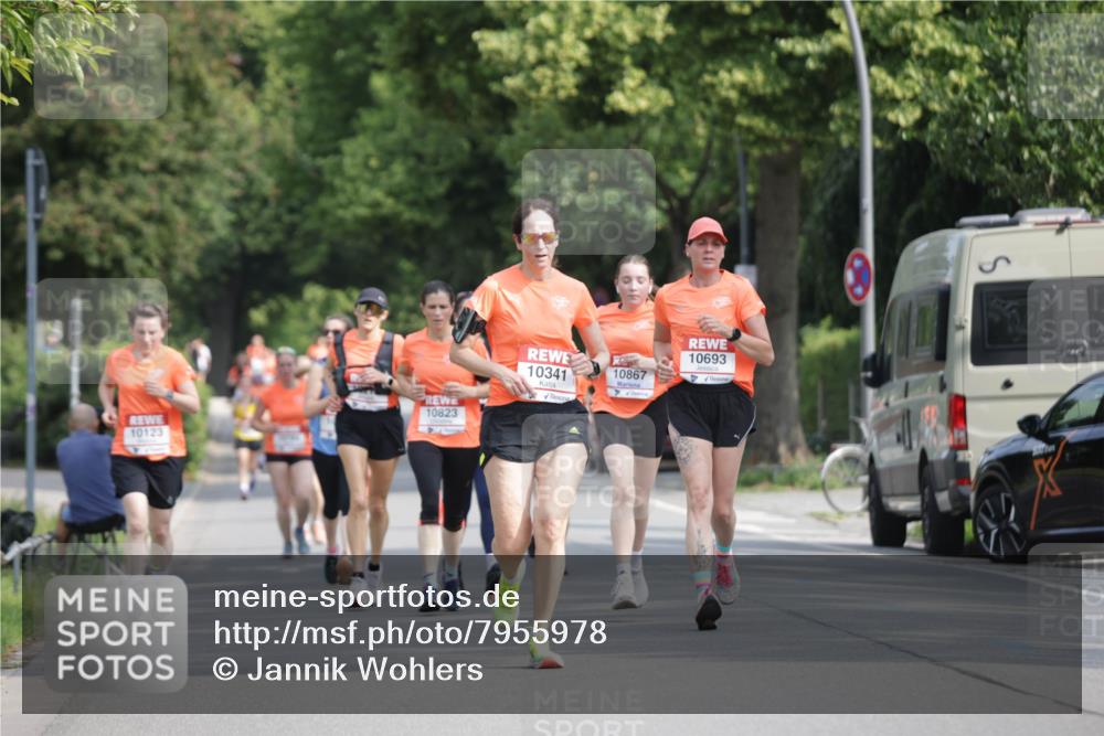 15.06.2025 - REWE Women's Run Jannik Wohlers http://msf.ph/oto/7955978 15.06.2025 08:51:38 Laufen 10123, 10823, 10341, 10867, 10693 meine-sportfotos.de