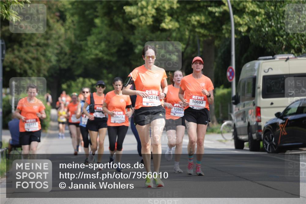 15.06.2025 - REWE Women's Run Jannik Wohlers http://msf.ph/oto/7956010 15.06.2025 08:51:39 Laufen 10123, 0823, 0341, 10867, 10693 meine-sportfotos.de
